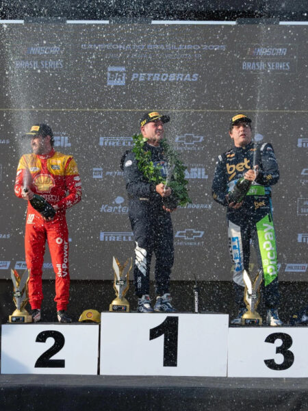 Rubens Barrichello, champion 2025 NASCAR Brasil Series