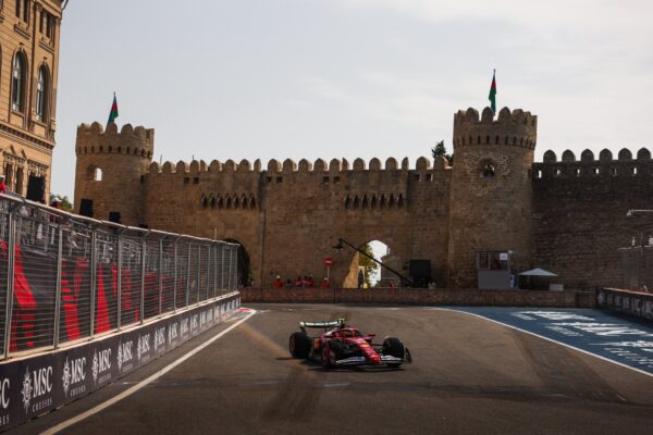 Azerbaïdjan, EL2 : Norris tape le mur, Hamilton au top !
