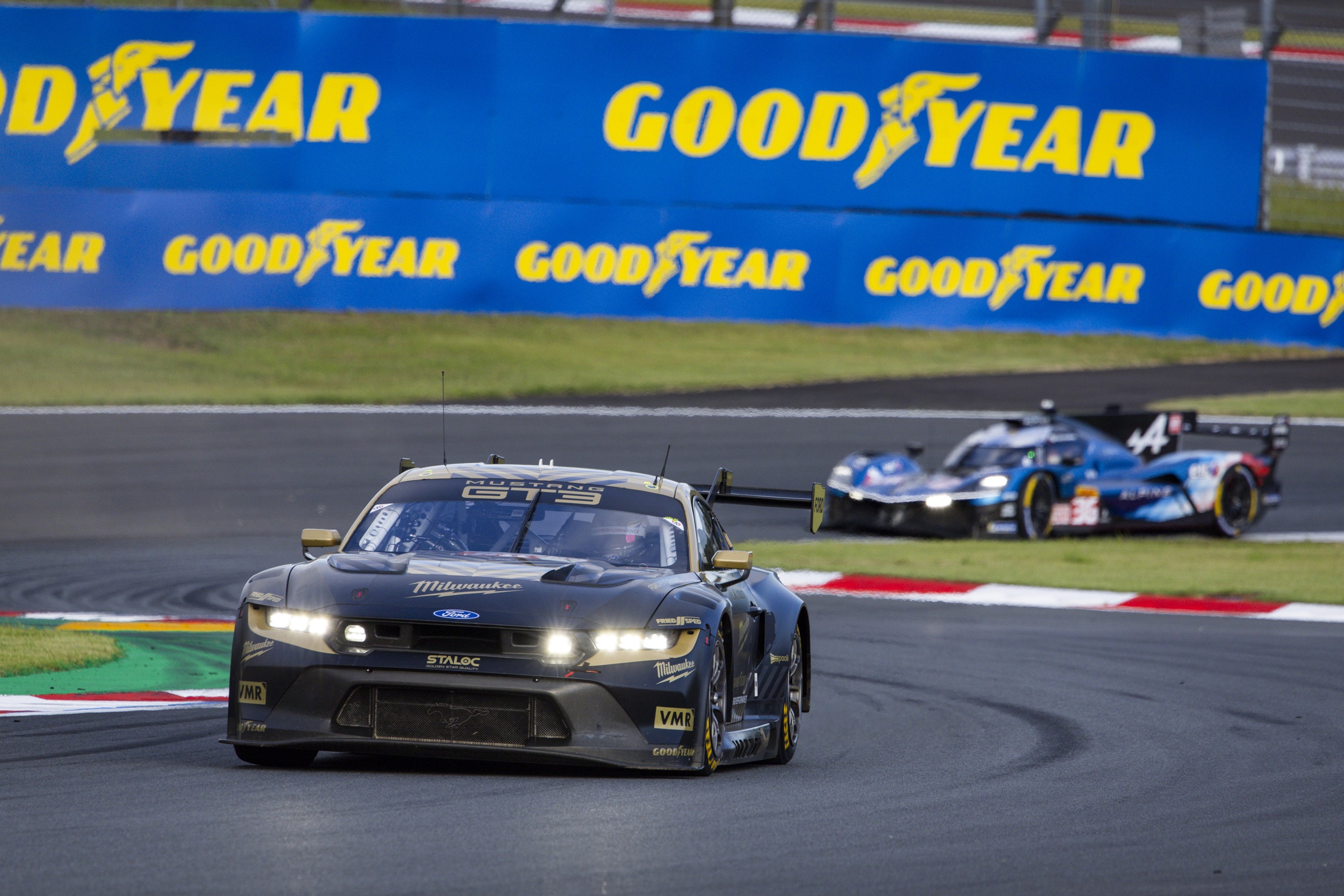 Ford alourdi par la BoP de Fuji