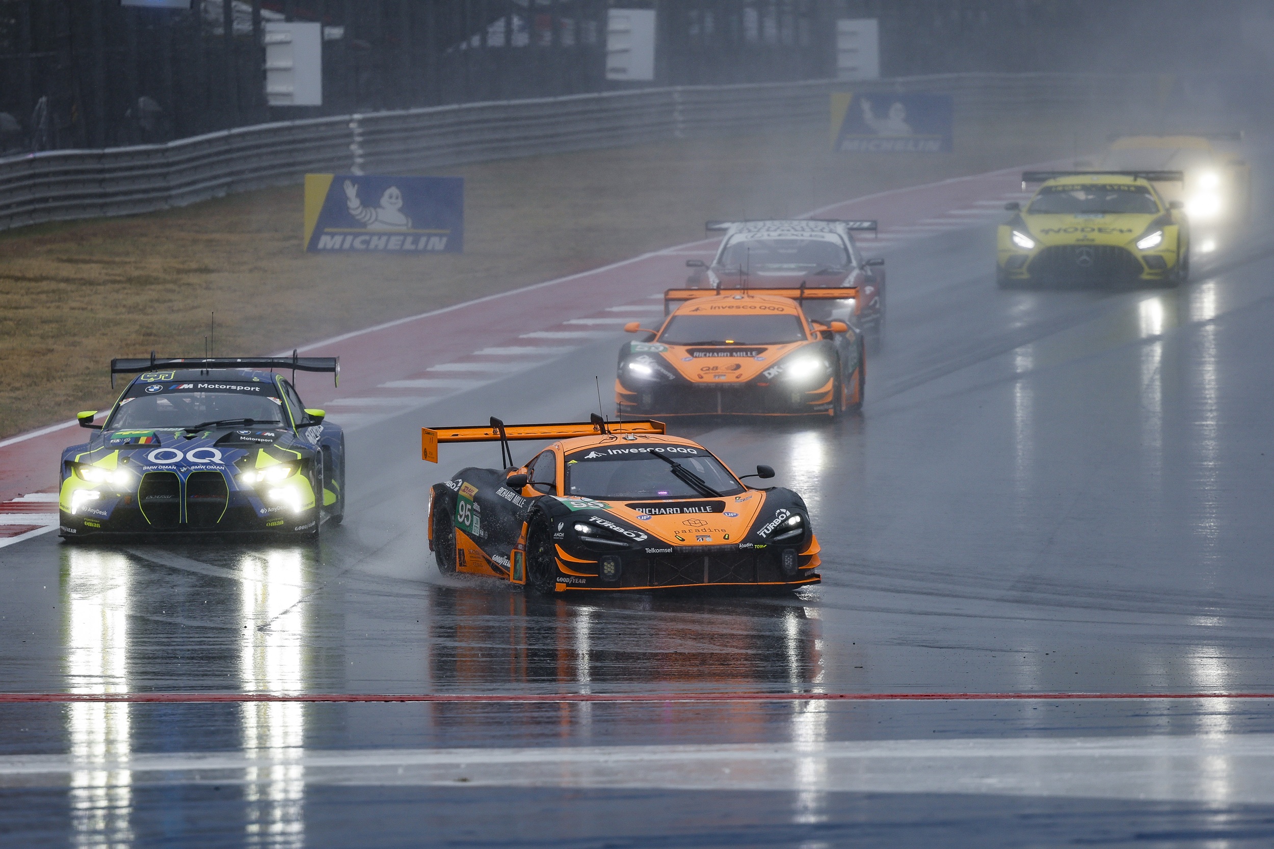 McLaren N°95 - Lone Star Le Mans