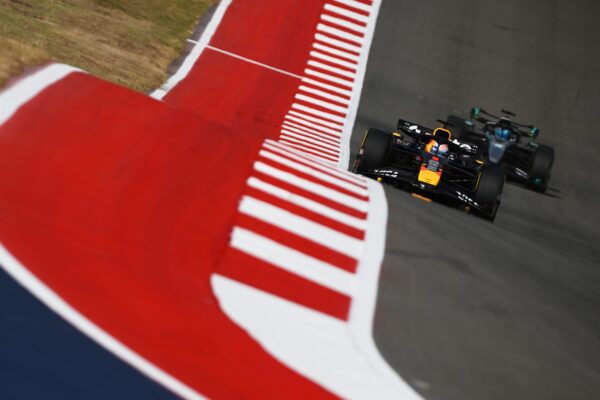 États-Unis, Sprint : Verstappen s'impose, les deux McLaren au tapis !