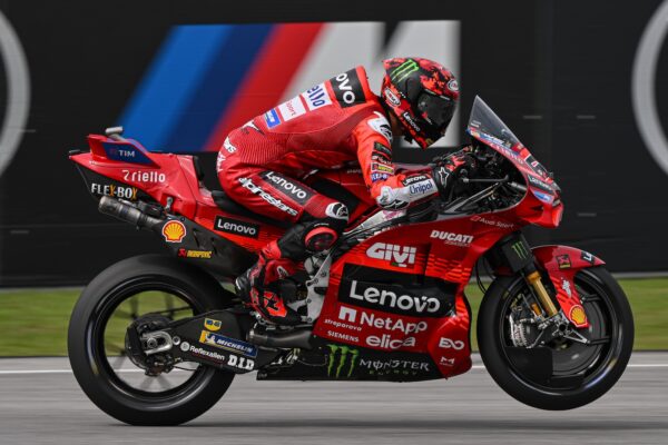 GP de Malaisie 2025, Sprint : Francesco Bagnaia s'impose