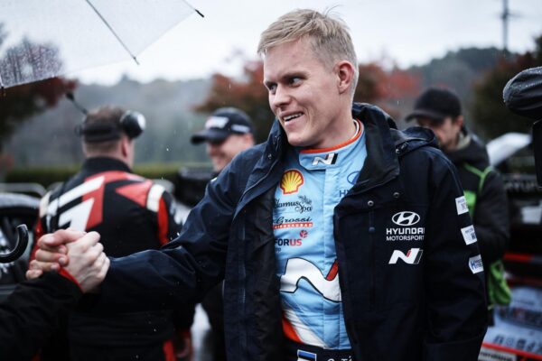 Ott Tänak met un terme à sa carrière à plein temps en WRC