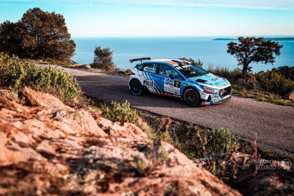 CFR Var, ES8 : Camilli devance Bonato et Loeb après une première journée intense !