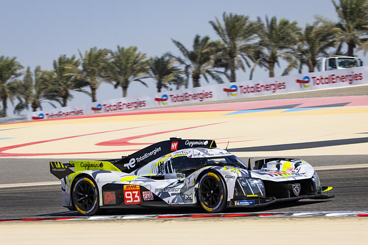 93 JENSEN Mikkel (dnk), DI RESTA Paul (gbr), VERGNE Jean-Eric (fra), Peugeot TotalEnergies, Peugeot 9X8 #93, Hypercar, action during the 8 Hours of Fuji 2025, 8th round of the 2025 FIA World Endurance Championship, from November 6 to 8, 2025 on the Bahrain International Circuit in Sakhir, Bahrain - Photo Julien Delfosse / DPPI