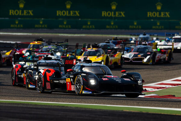 8H Bahreïn - H+2  : Ferrari et Peugeot en embuscade des Toyota !