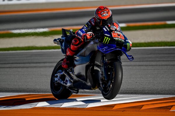 Fabio Quartararo revient sur ses essais avec le V4 Yamaha