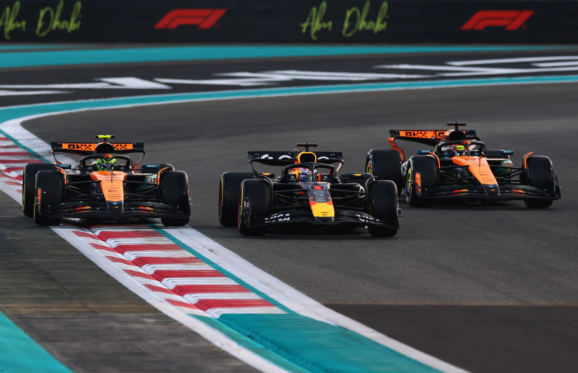 Verstappen vainqueur du GP d'Abu Dhabi 2025