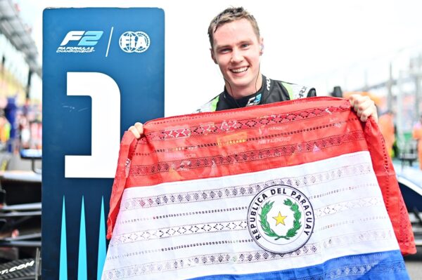 Arvid Lindblad et Joshua Durksen victorieux en FIA F2 à Abu Dhabi