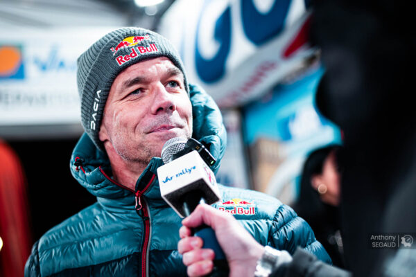 Sébastien Loeb réagit au neuvième titre de Sébastien Ogier !