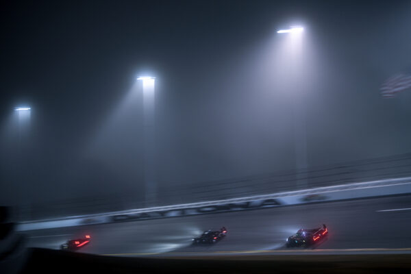 24 Heures de Daytona : que la nuit est longue...