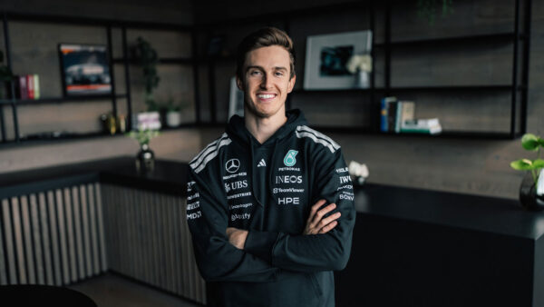 Théo Pourchaire, pilote de développement chez Mercedes