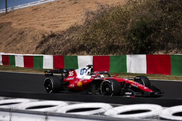 A Suzuka, Leclerc peste contre la perte de vitesse en ligne droite