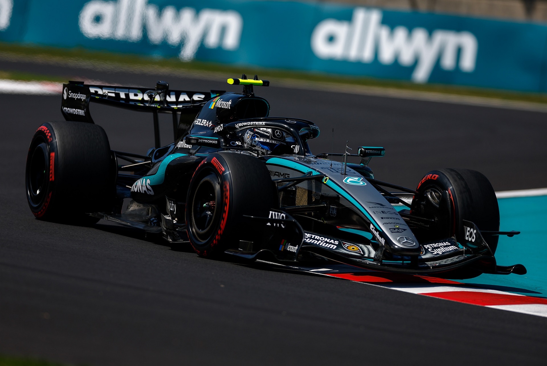 Kimi Antonelli en pole au GP du Japon 2026