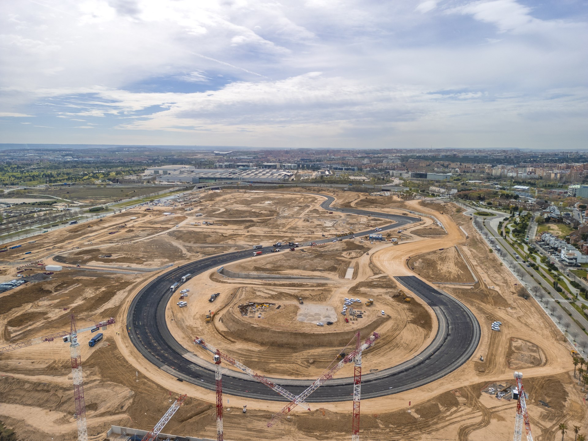 Le circuit MADRING avance les travaux de son virage en banking