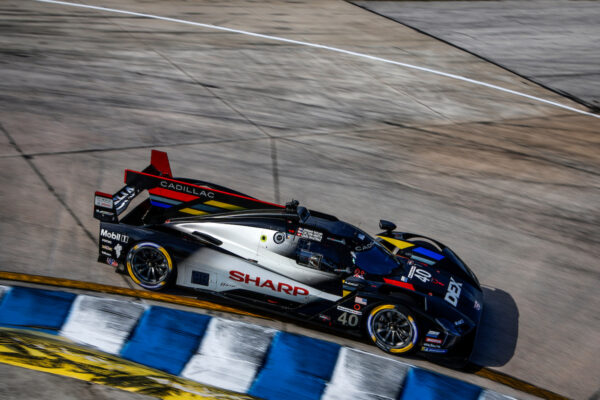 IMSA, 12h Sebring - H+3 : Jordan Taylor (Cadillac #10) prend l'avantage