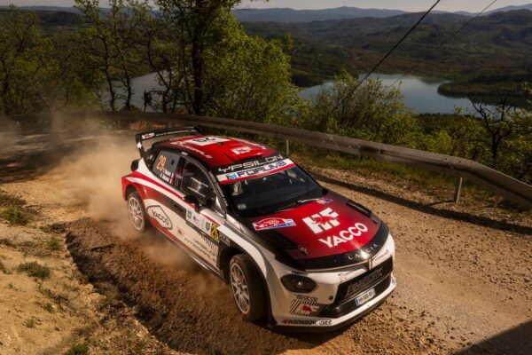 Croatie, ES12 : Pajari résiste, matinée chaotique en WRC2