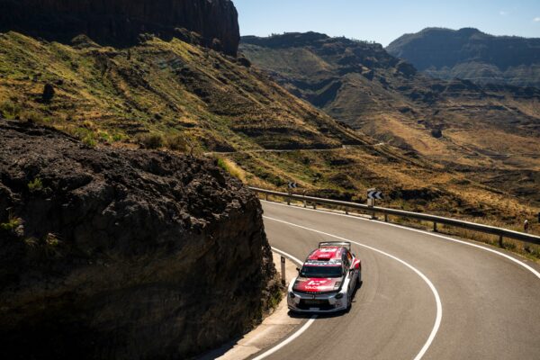 Canaries, ES14 : Ogier surveille Solberg, Rossel plus serein en WRC2