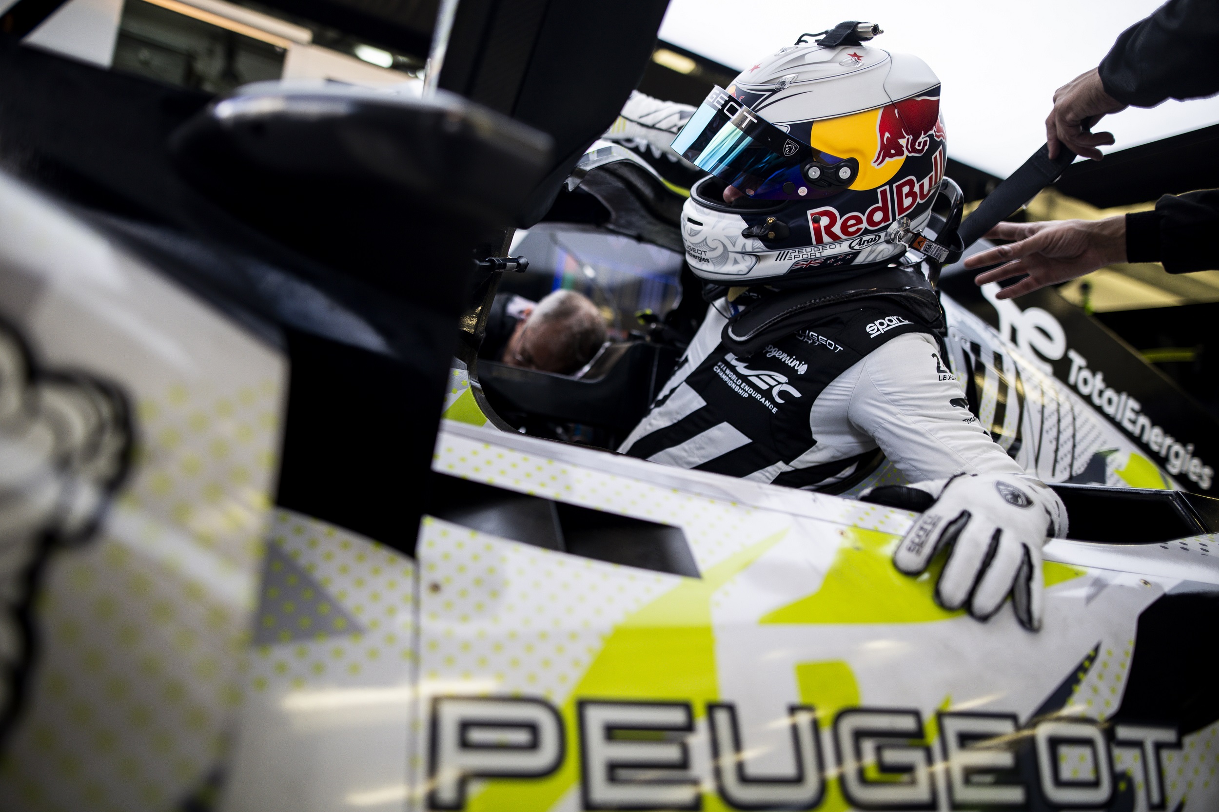 Nick Cassidy - Peugeot