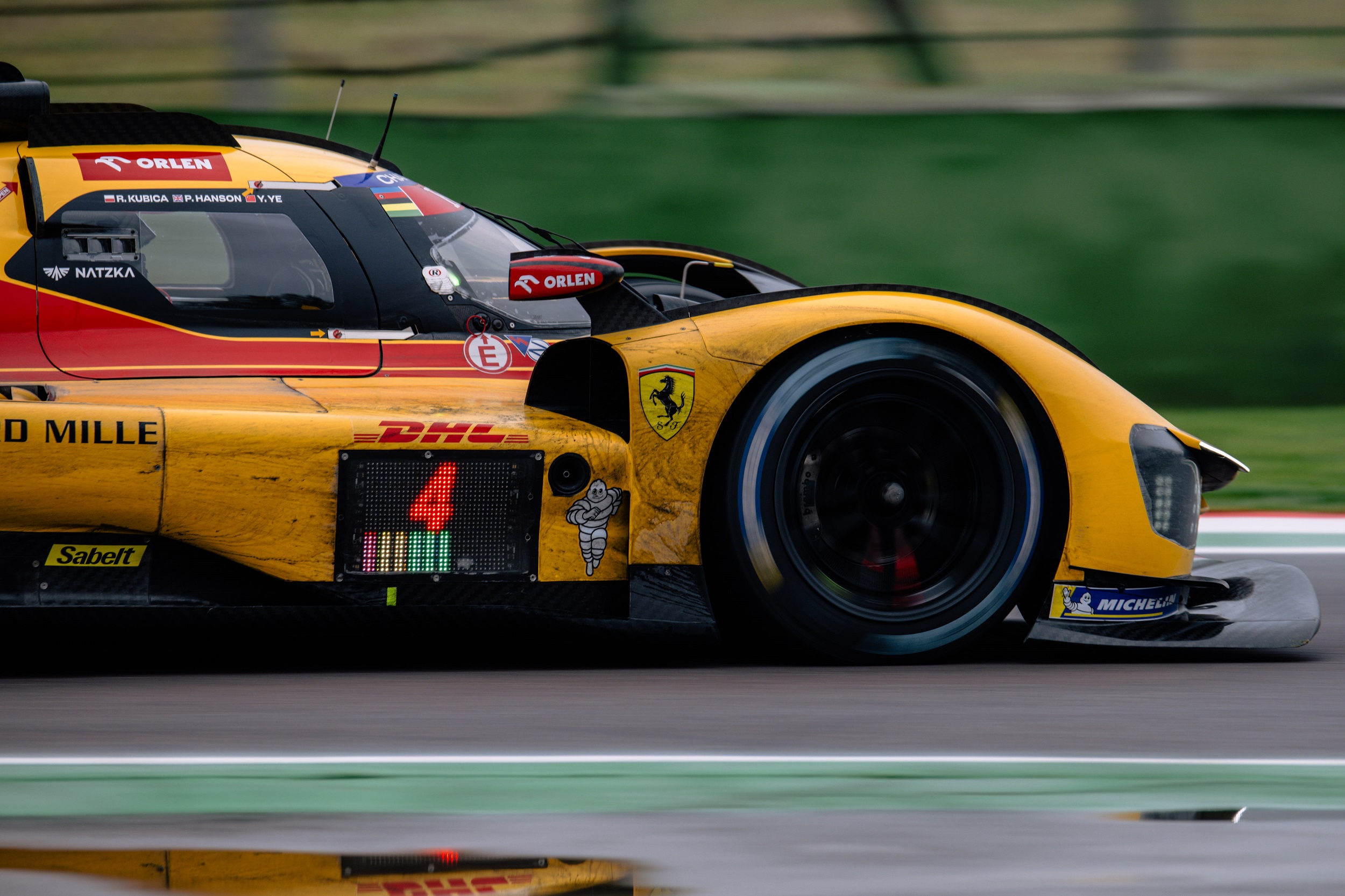 Ferrari 83