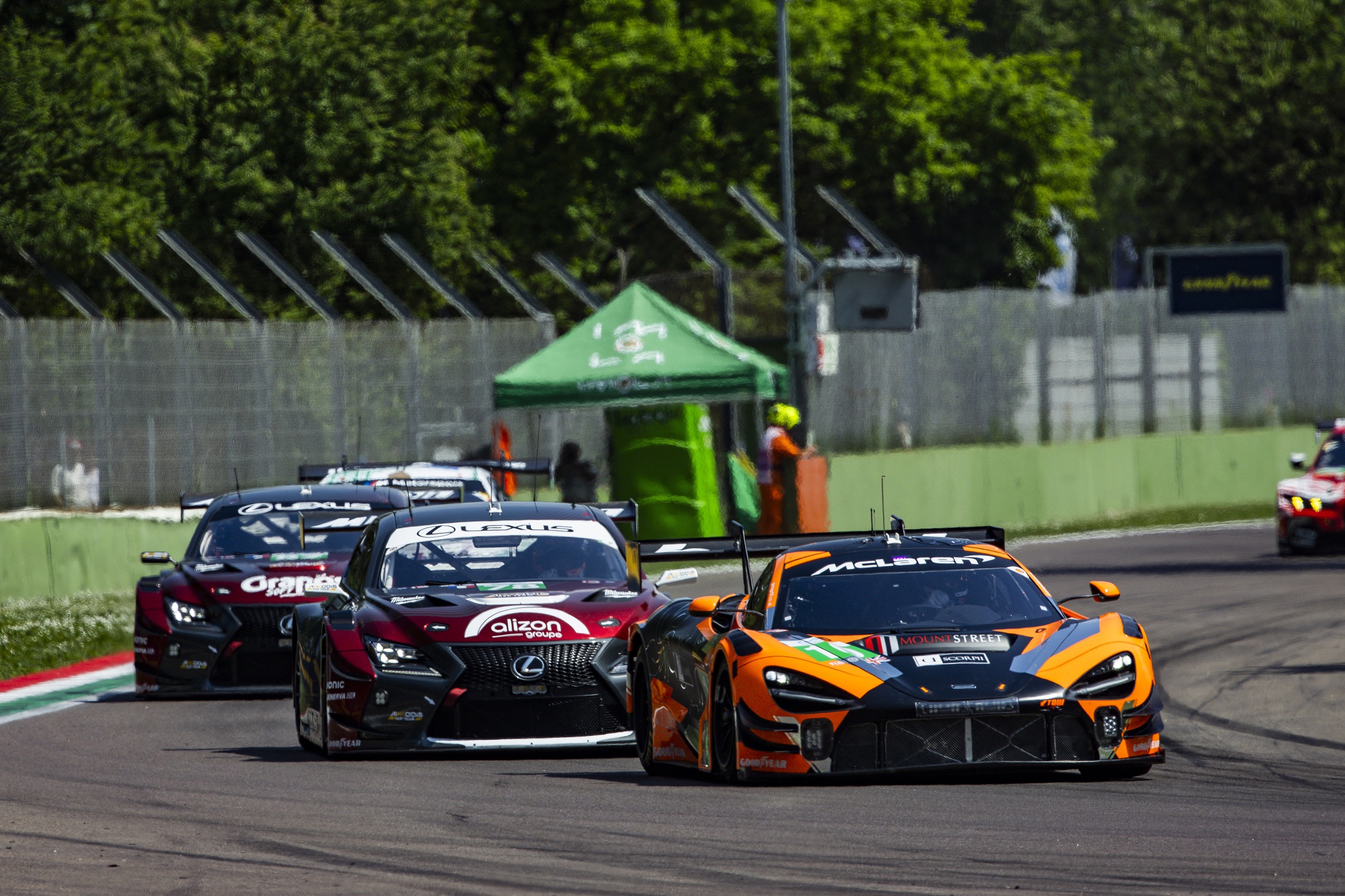 Contrairement à Toyota, la McLaren N°10 n'a pas pu aller chercher la victoire