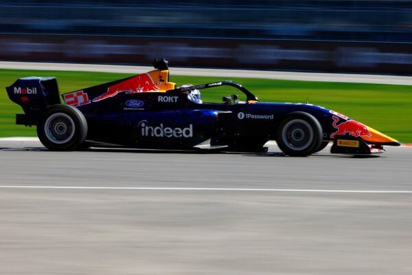 F1 Academy : Felbermayr et Palmowski triomphent à Silverstone