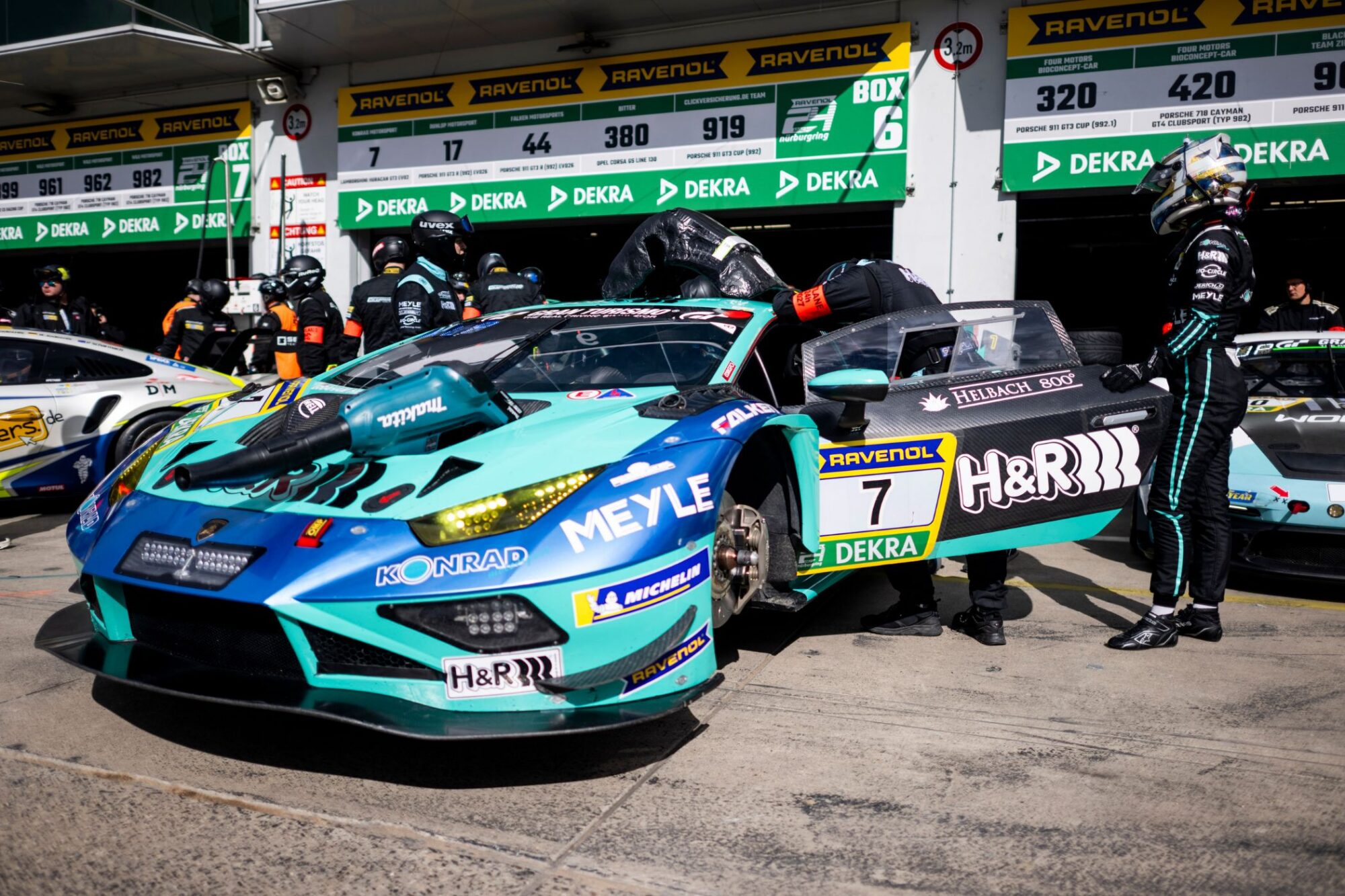 24 Heures du Nürburgring, H+1 : La surprise Maximilian Paul