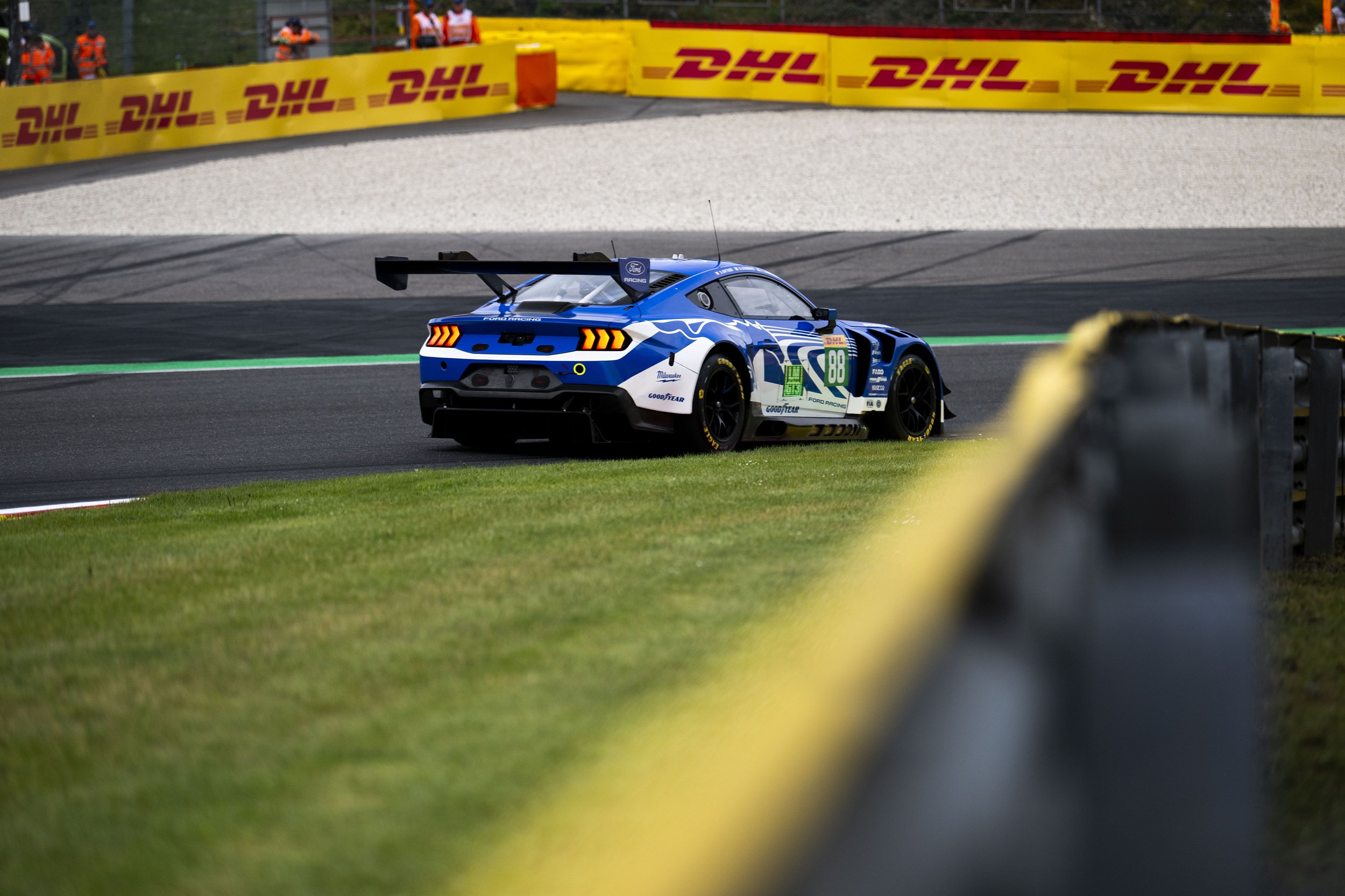 BMW en tête, Ford mène le LMGT3