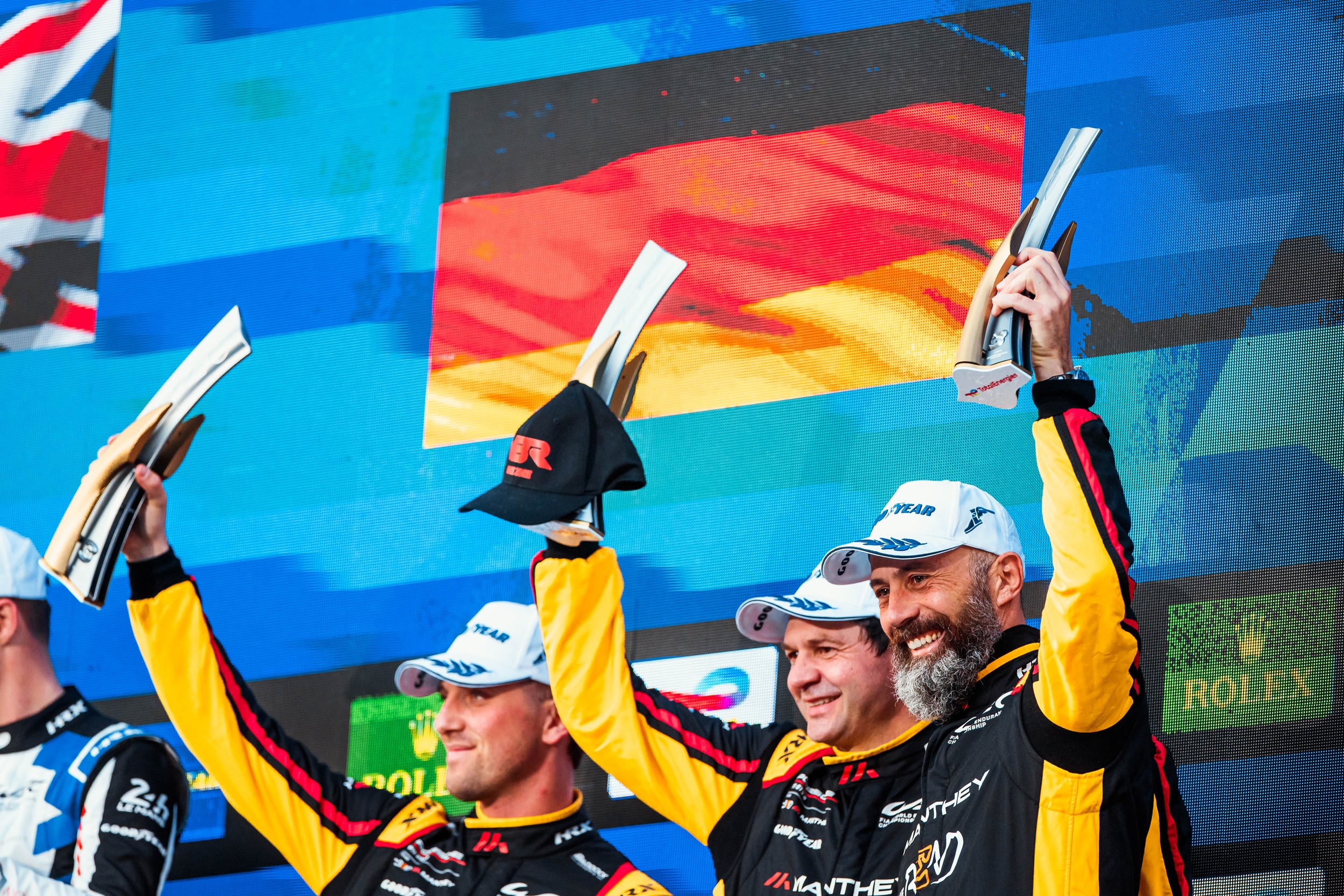 Pilotes Porsche 92 en tête du championnat LMGT3