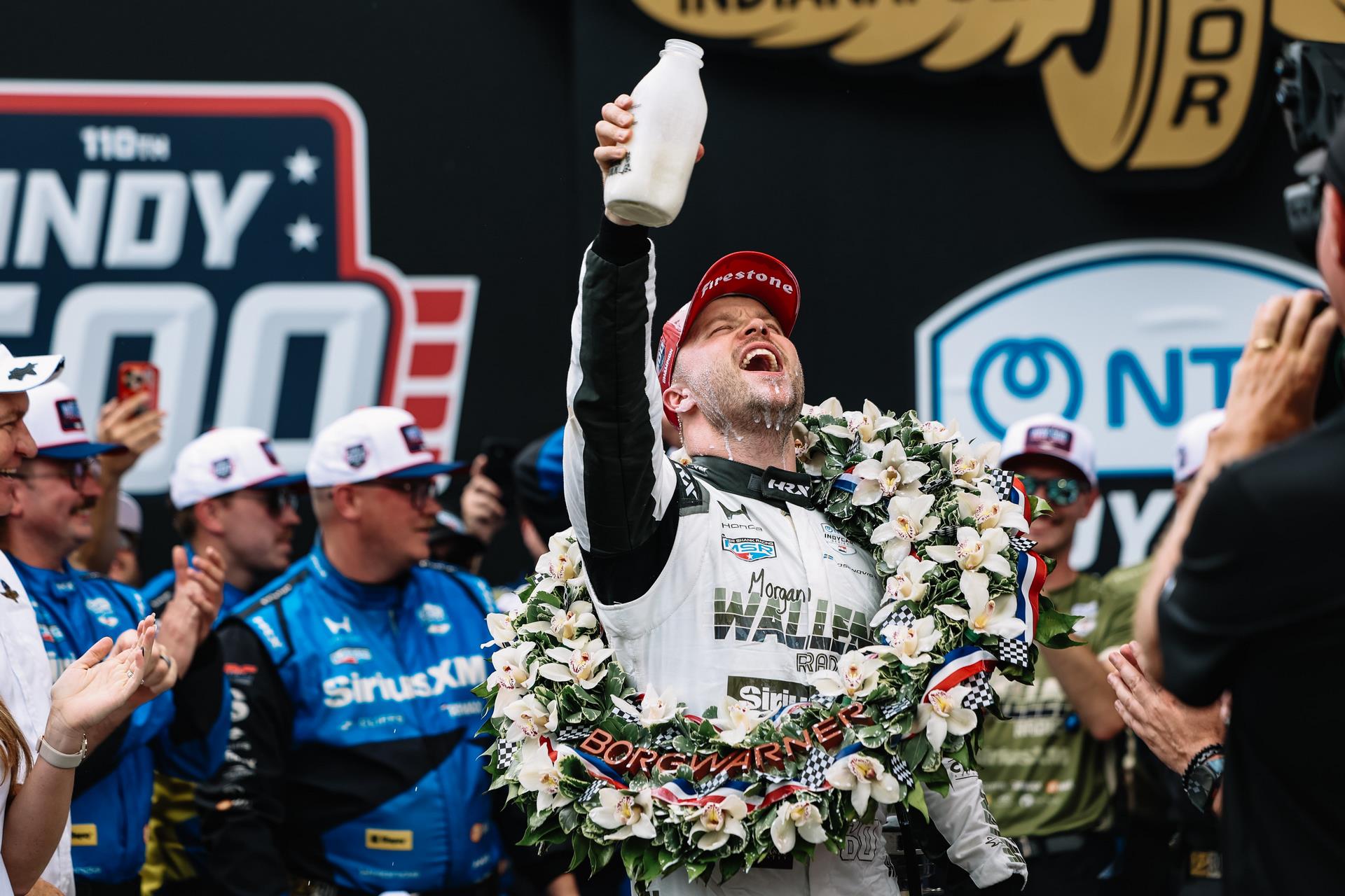 Felix Rosenqvist vainqueur de l'Indy 500 2026
