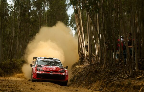 Portugal, ES14 : De 4ème à 1er, Solberg renverse la hiérarchie sous la pluie !
