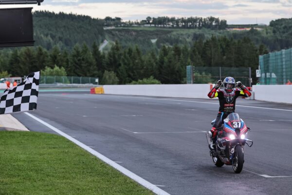 Victoire à Spa-Francorchamps pour le BMW Motorrad