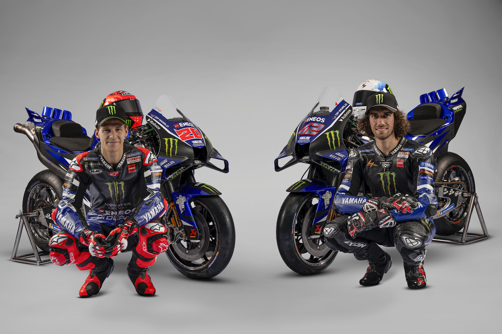 Fabio Quartararo et Alex Rins devant la Yamaha