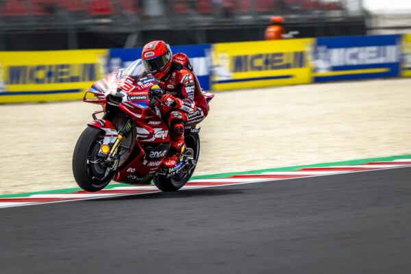 GP de Hongrie 2026, Sprint : Marc Márquez seul au Balaton Park