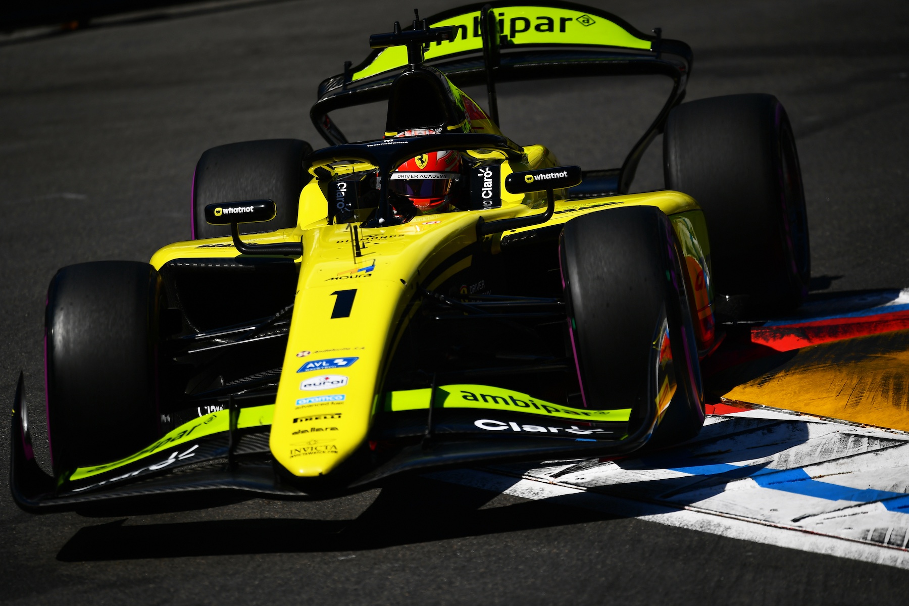 Rafael Camara au volant de sa monoplace jaune