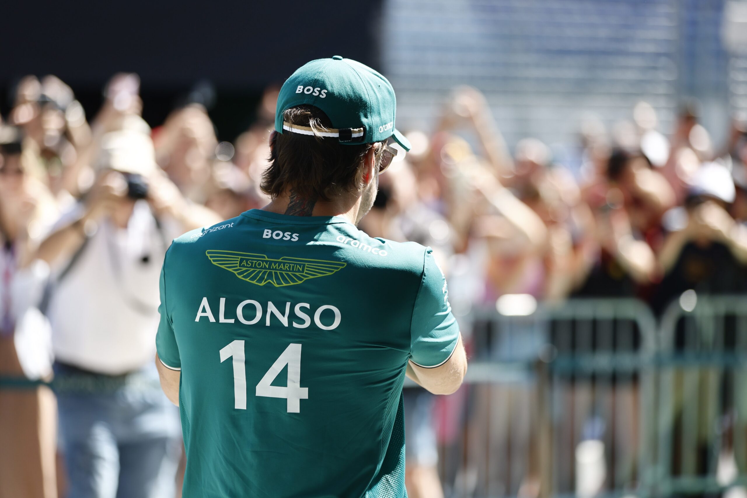 Alonso dernier sur la grille devant son public à Barcelone