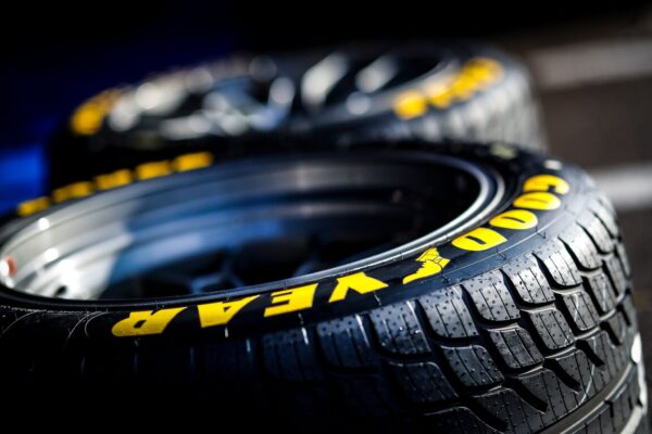 La passerelle Goodyear inaugurée au Mans