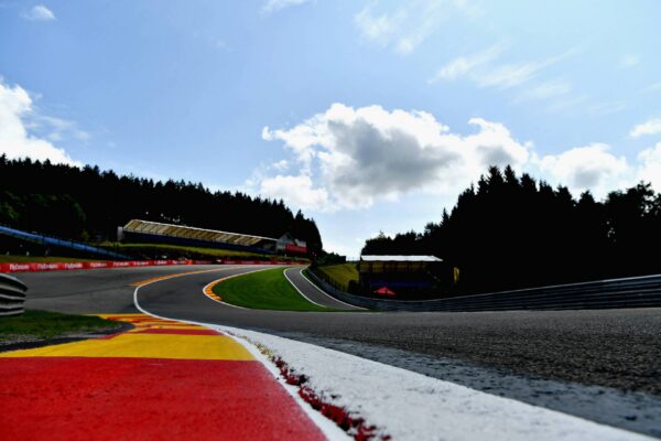 D'où viennent le nom des virages de Spa-Francorchamps ?