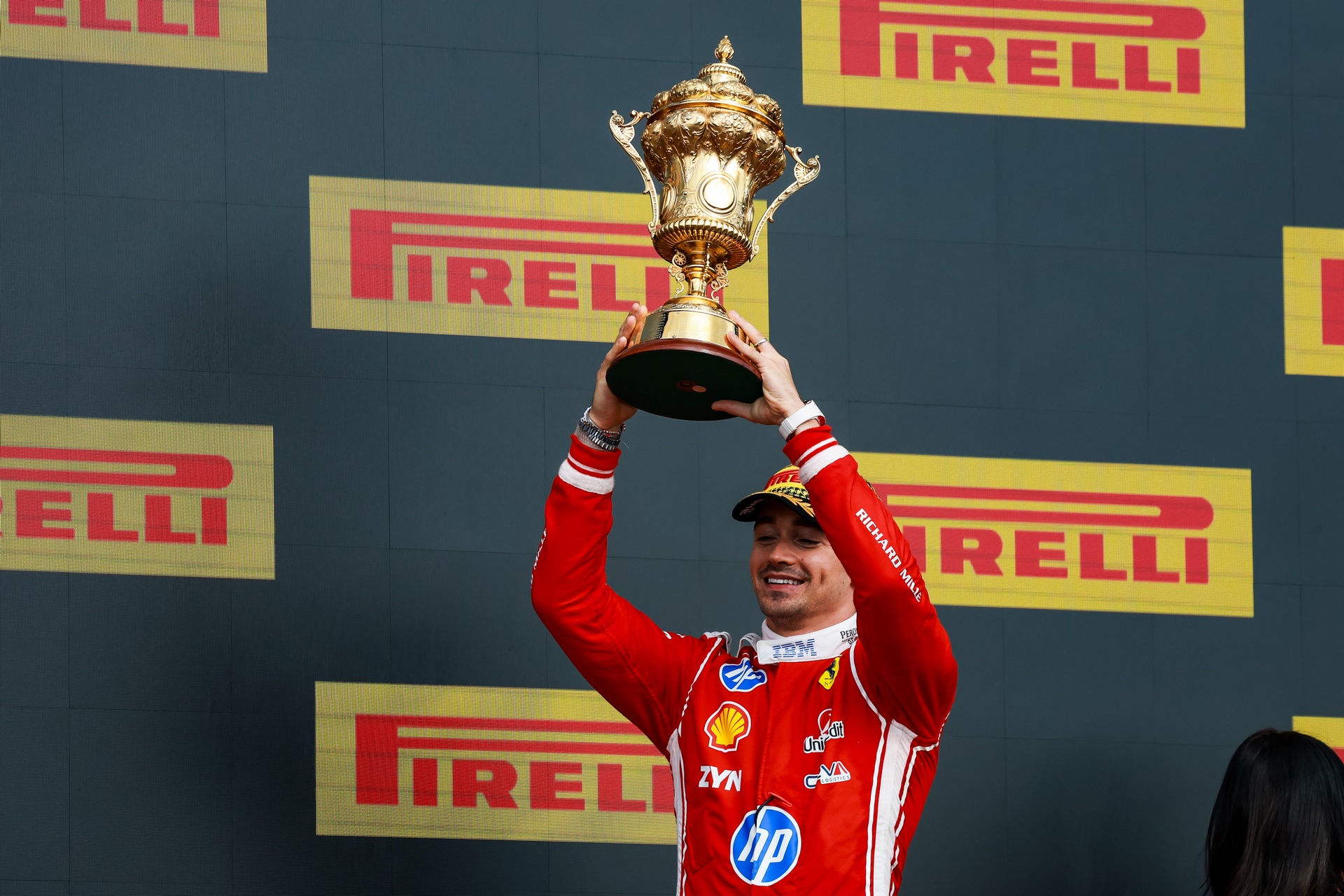 Charles Leclerc vainqueur à Silverstone 2026