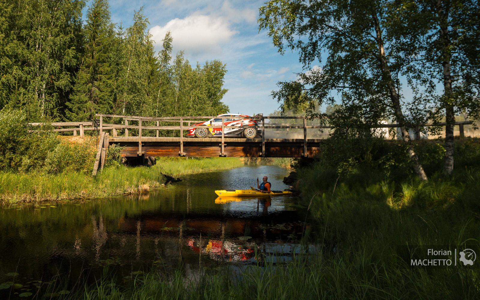 Finlande, ES17 : Violente sortie de route pour Ogier !