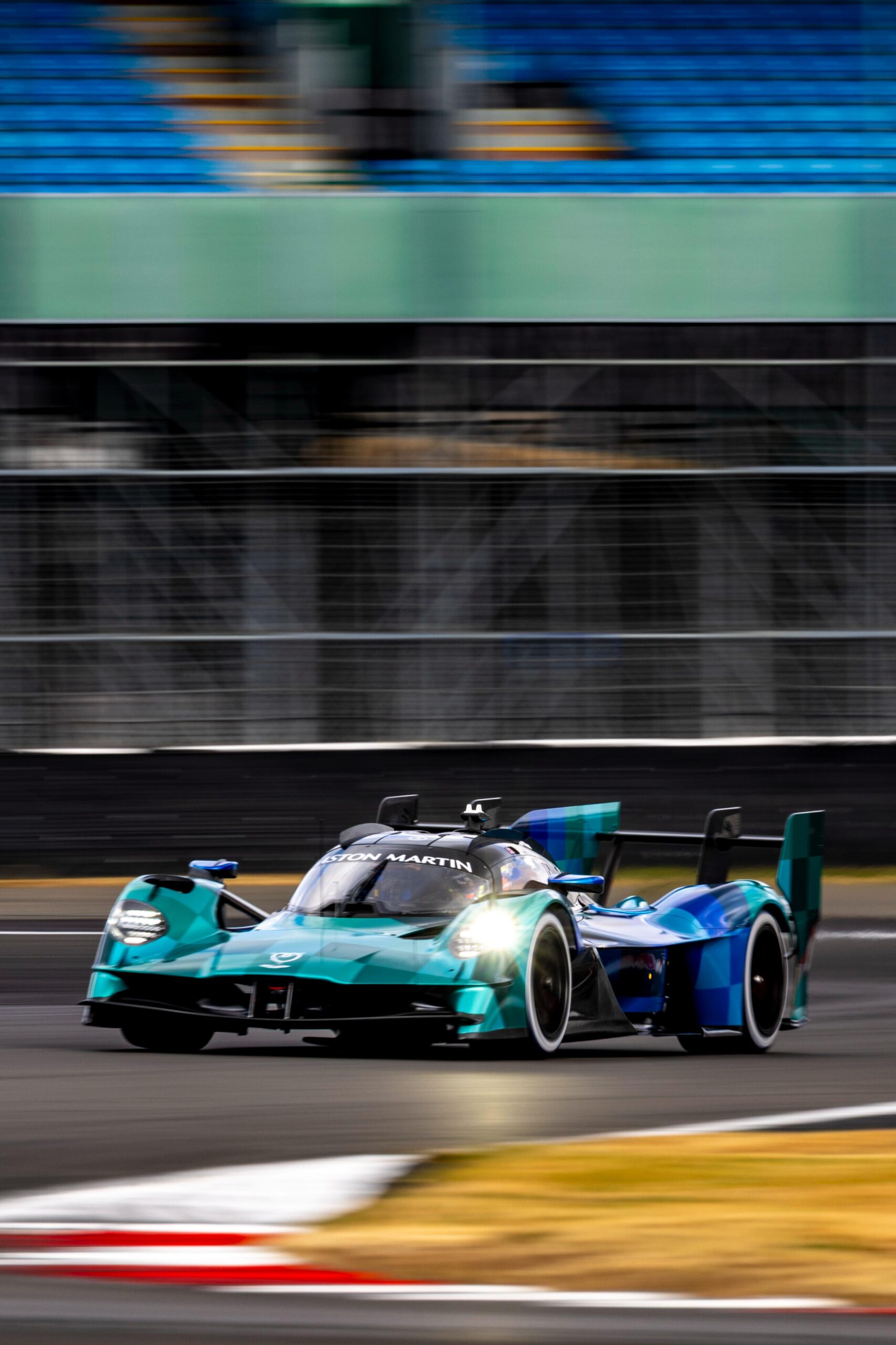 Aston Martin Valkyrie