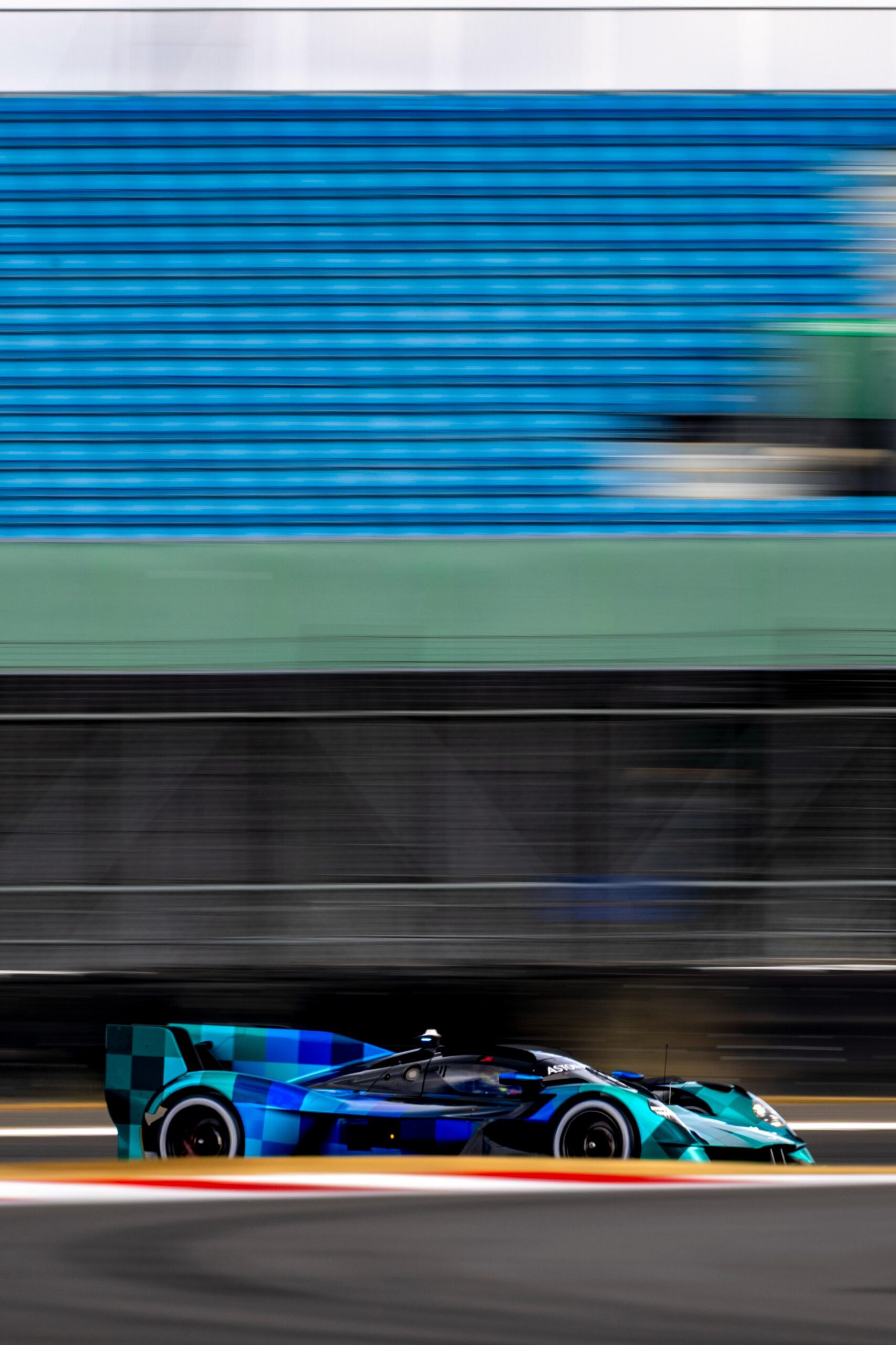 Aston Martin Valkyrie