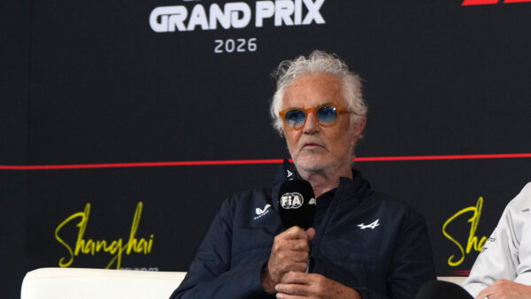 Briatore accuse un juge de la FIA d'être lié à McLaren