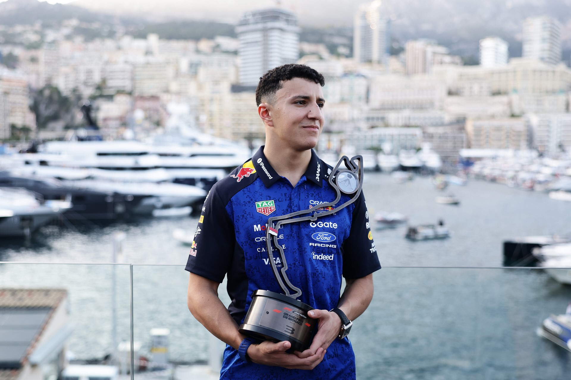 Hadjar sur le podium de Monaco 2026