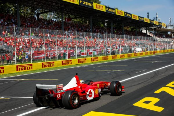 L'hommage vibrant de Vettel à Schumacher dans le temple de Monza