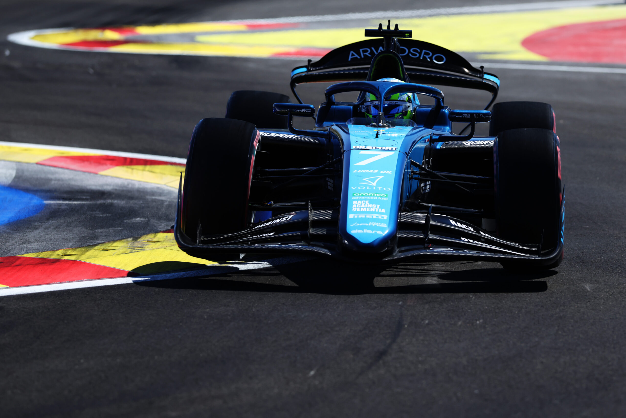 Ritomo Miyata et Dino Beganovic vainqueurs en FIA F2 à Madrid
