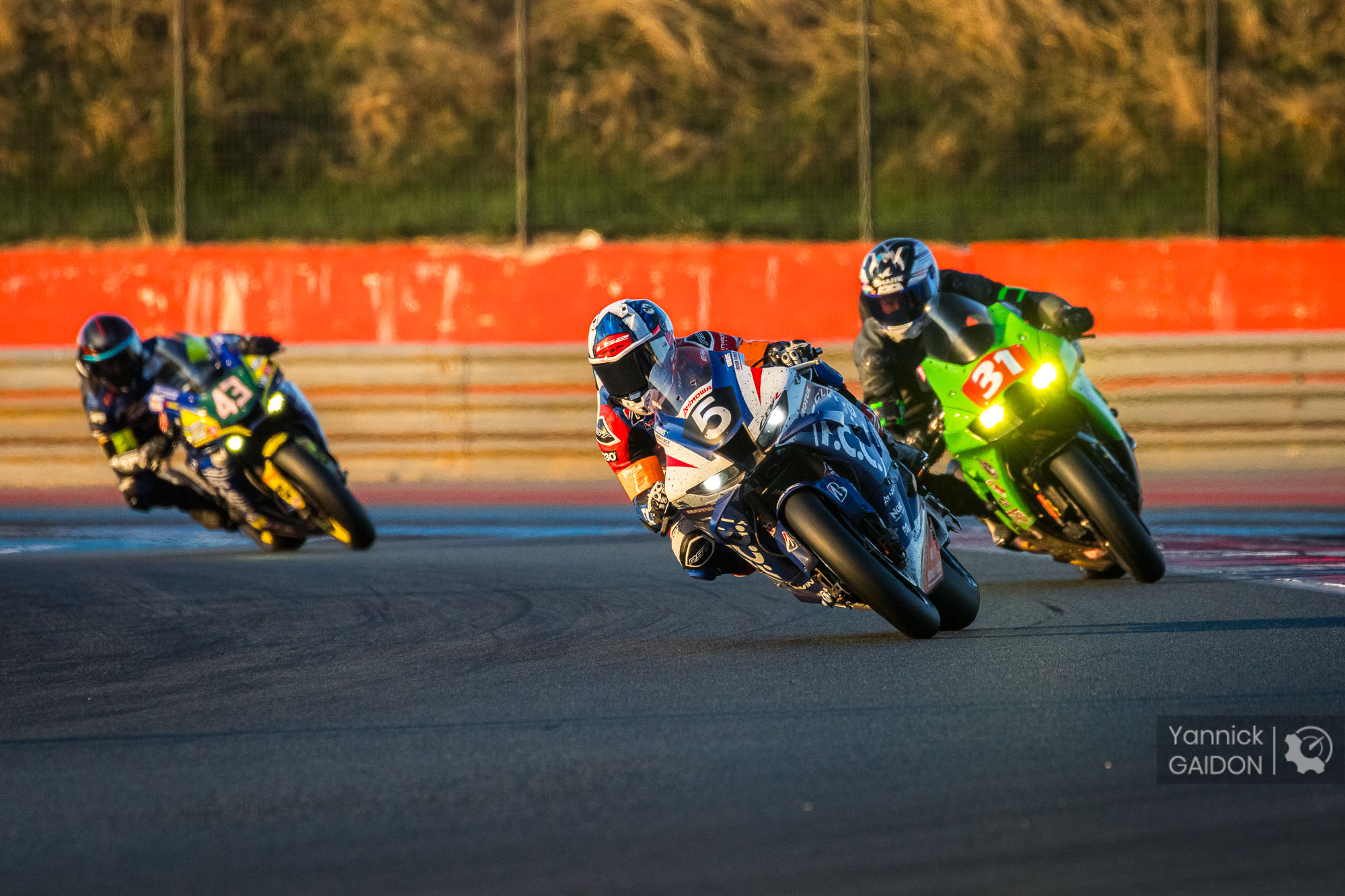 5 F.C.C. TSR Honda France (JPN), Honda CBR 1000 RR-R, TECHER Alan (FRA), PEROLARI Corentin (FRA), MCPHEE John (GBR), EWC, action