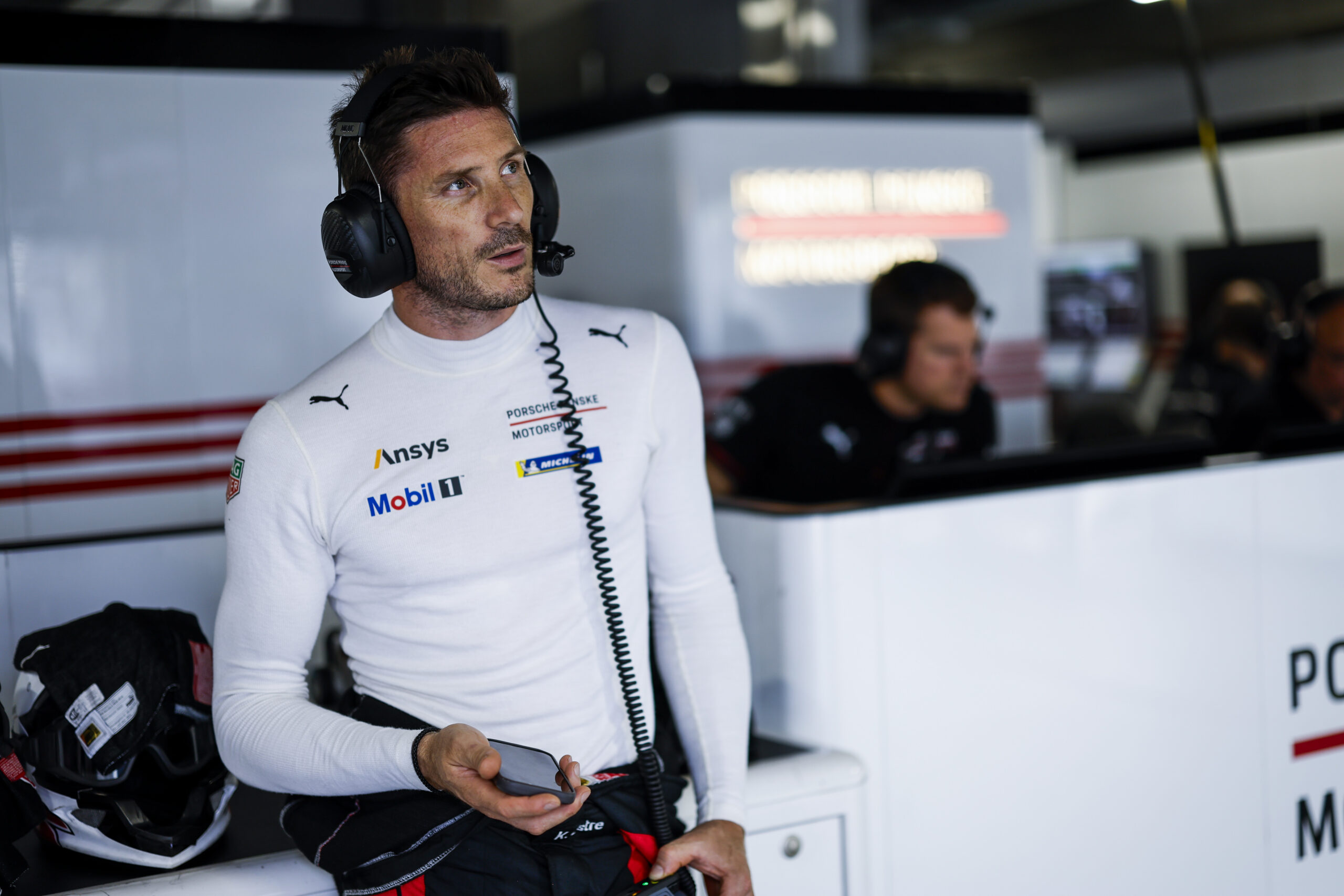 Kévin Estre pour remplacer Mike Conway ?